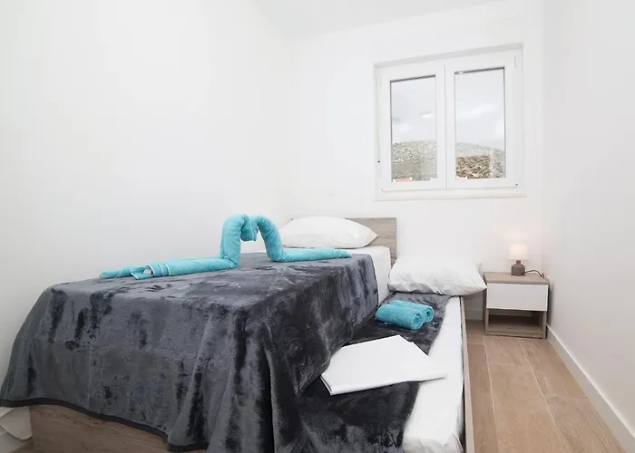 Lejlighed Two-bedroom In *