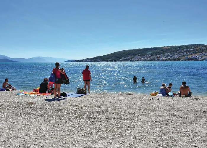 Two-bedroom In * Τρογκίρ